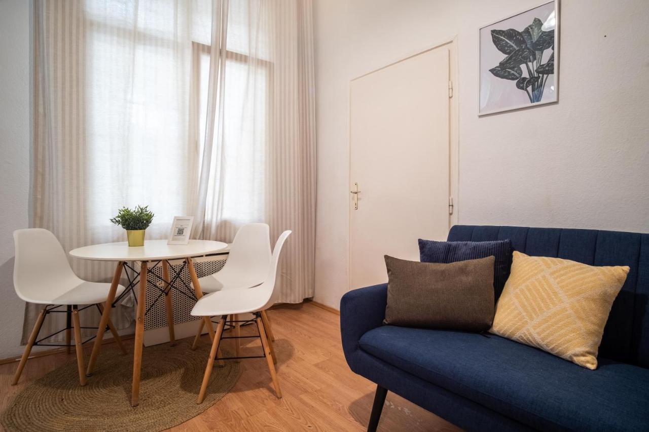 Very Central 1-Br Apt With Patio Apartment บูดาเปสต์ ภายนอก รูปภาพ