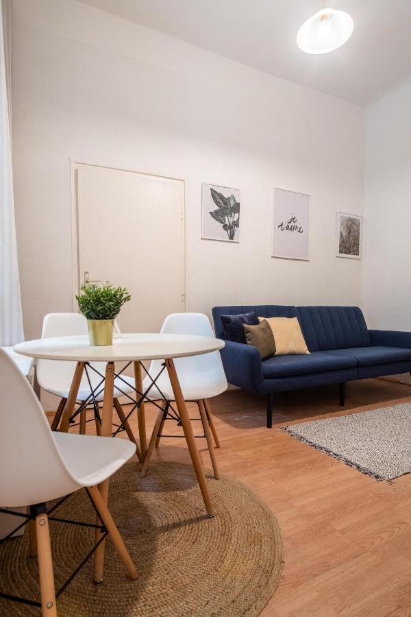 Very Central 1-Br Apt With Patio Apartment บูดาเปสต์ ภายนอก รูปภาพ
